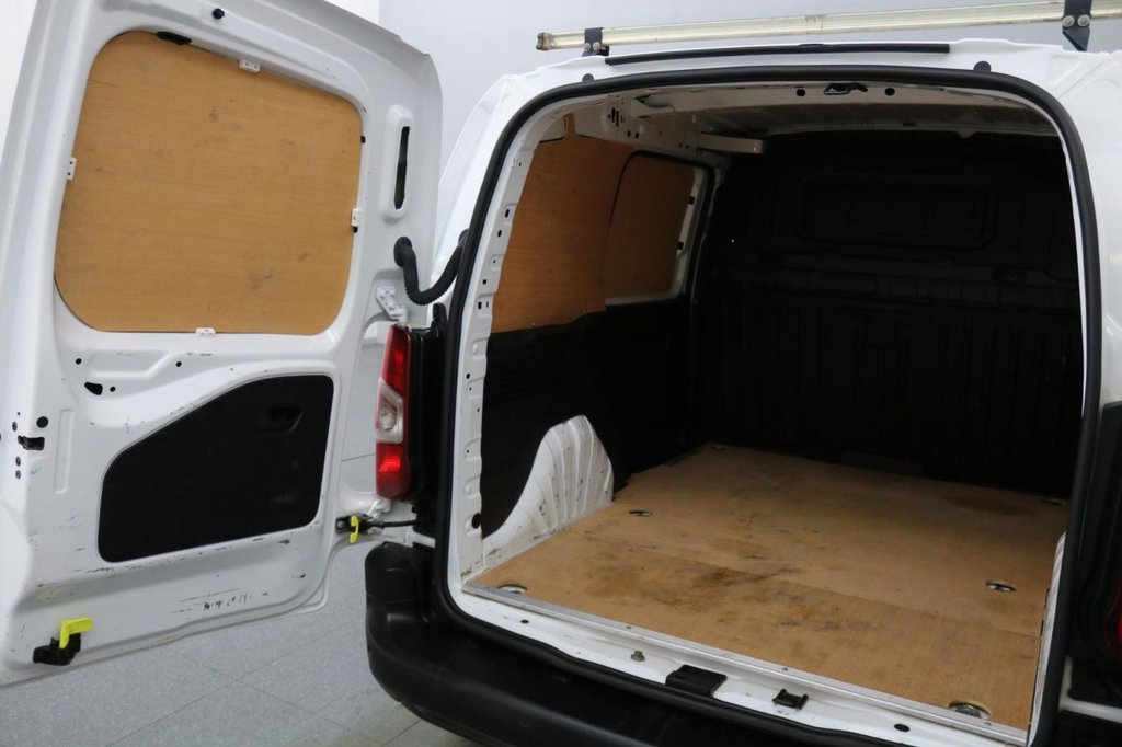 Used Vauxhall Combo 2021 for sale - 78102677: Photo 22