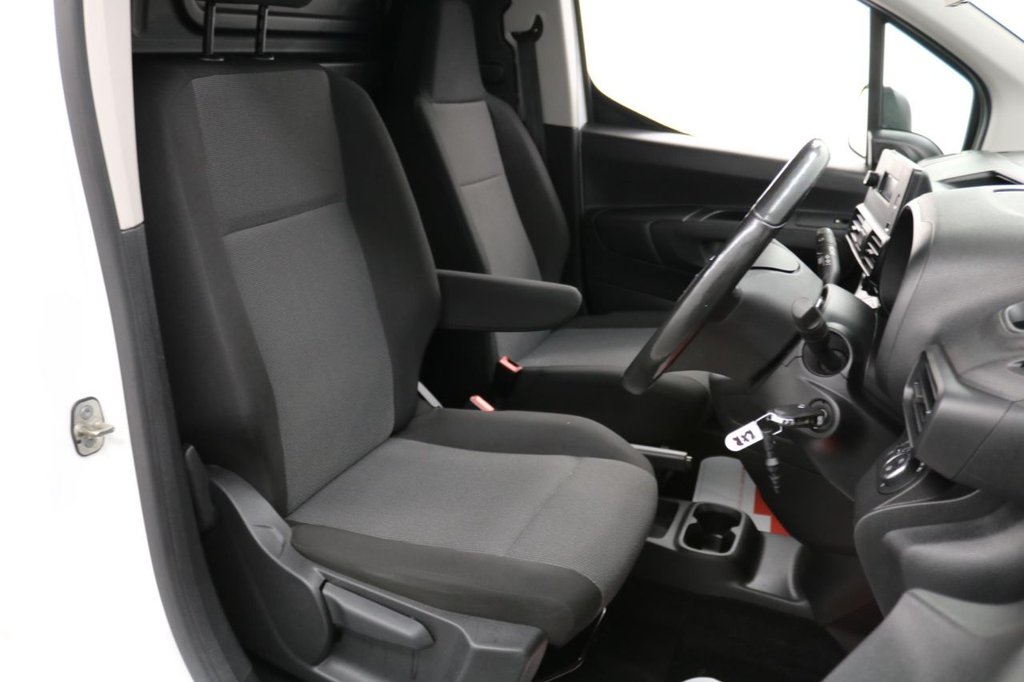 Used Vauxhall Combo 2021 for sale - 78102677: Photo 28