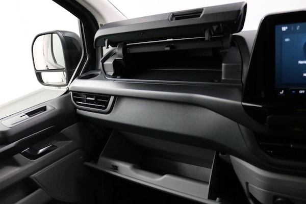 Used Ford E-Transit 2024 for sale - 76095845: Photo 21