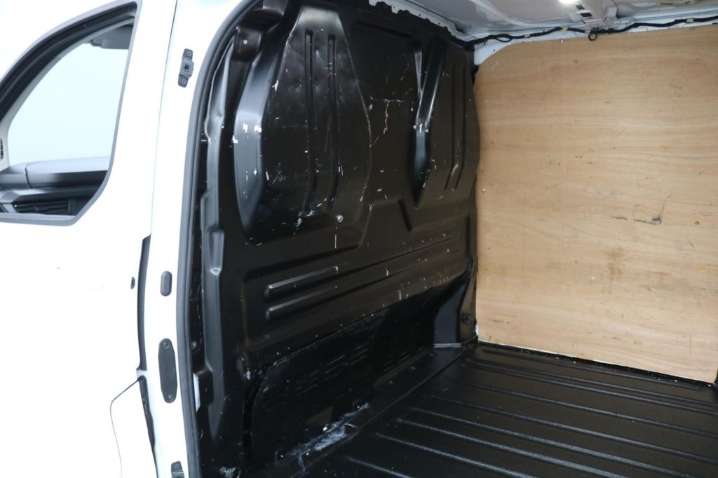 Used Ford Transit Custom 2024 for sale - 78029838: Photo 18