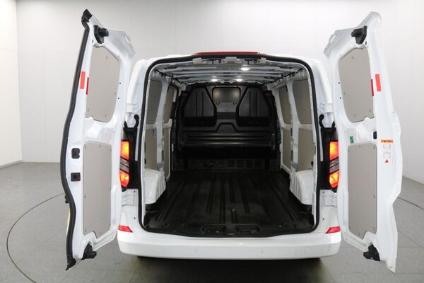 Used Ford Transit Custom 2024 for sale - 75498607: Photo 13