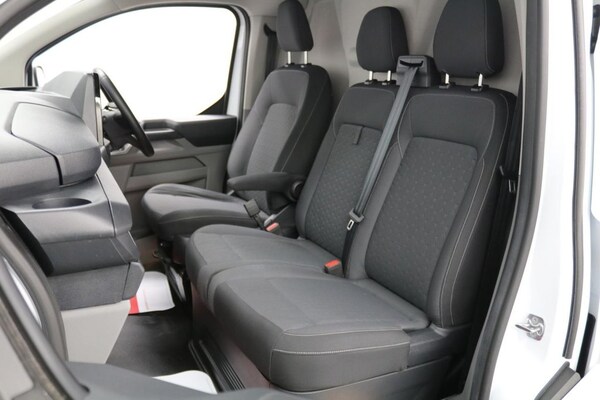 Used Ford Transit Custom 2024 for sale - 75498607: Photo 21