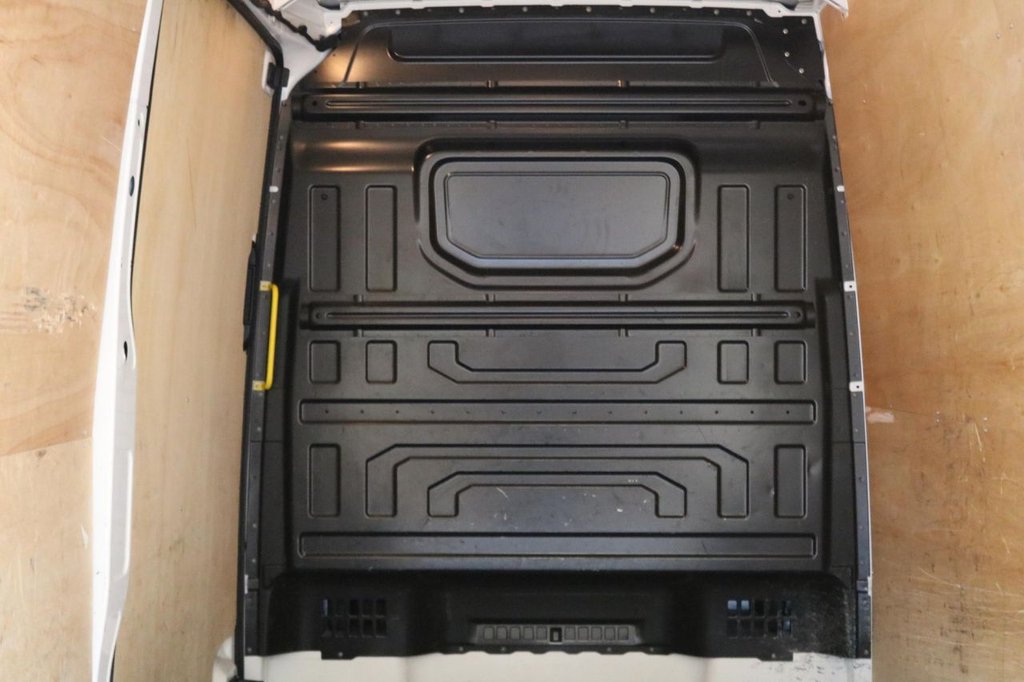 Used Volkswagen Crafter 2023 for sale - 77990957: Photo 18