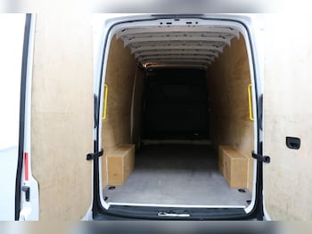 Used Volkswagen Crafter 2023 for sale - 77990957: Photo