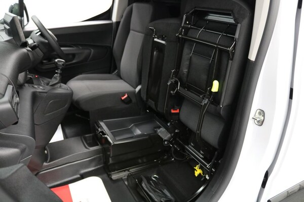 Used Peugeot Partner 2024 for sale - 76014784: Photo 24