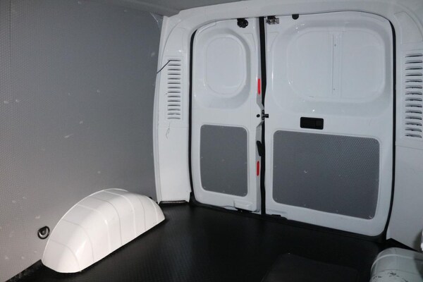 Used Maxus eDeliver 3 2021 for sale - 76038957: Photo 14