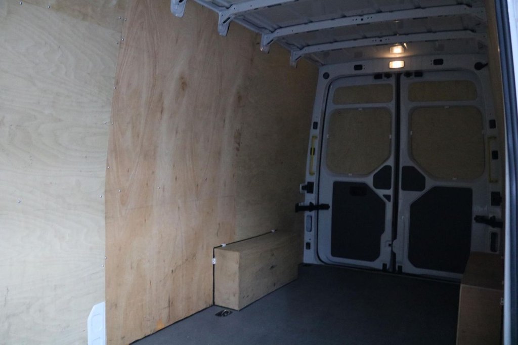 Used Volkswagen Crafter 2022 for sale - 77031057: Photo 15