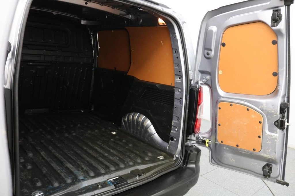 Used Toyota ProAce 2021 for sale - 78036295: Photo 23