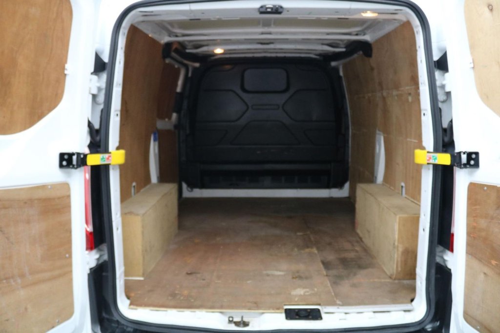 Used Ford Transit Custom 2021 for sale - 77600122: Photo 3