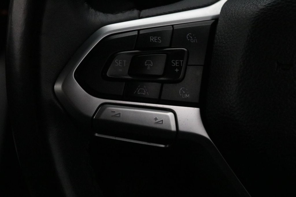 Used Volkswagen Amarok 2024 for sale - 77826824: Photo 33