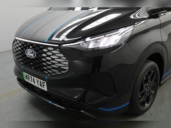 Used Ford Transit Custom 2024 for sale - 77369170: Photo