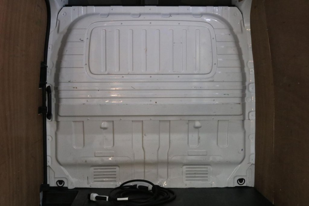 Used Maxus Deliver 9 2022 for sale - 78036459: Photo 18