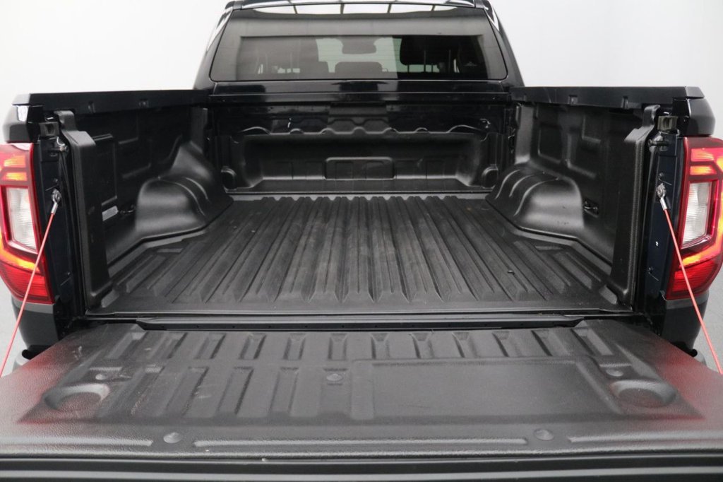 Used Volkswagen Amarok 2024 for sale - 76977493: Photo 16