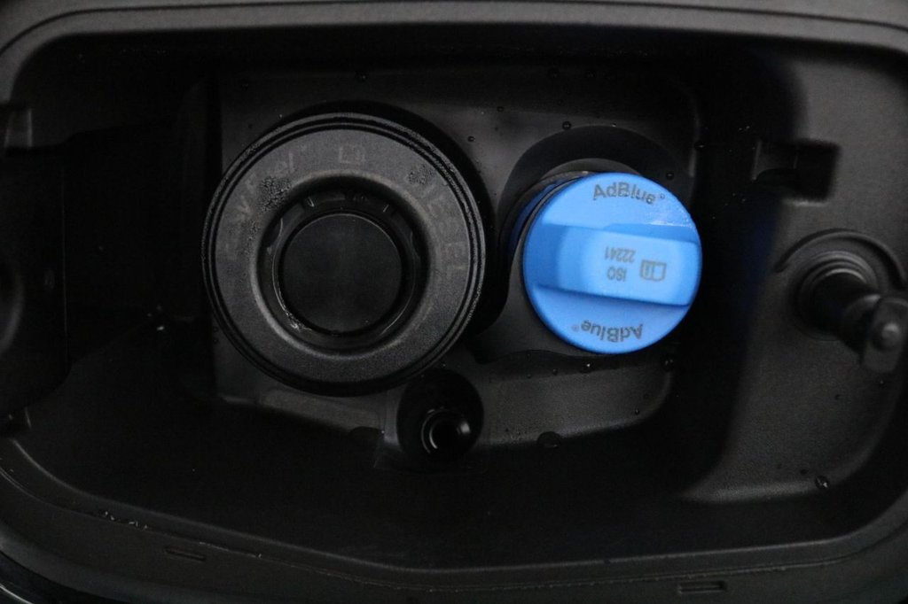 Used Volkswagen Amarok 2024 for sale - 76977493: Photo 39