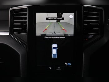 Used Volkswagen Amarok 2024 for sale - 76977493: Photo