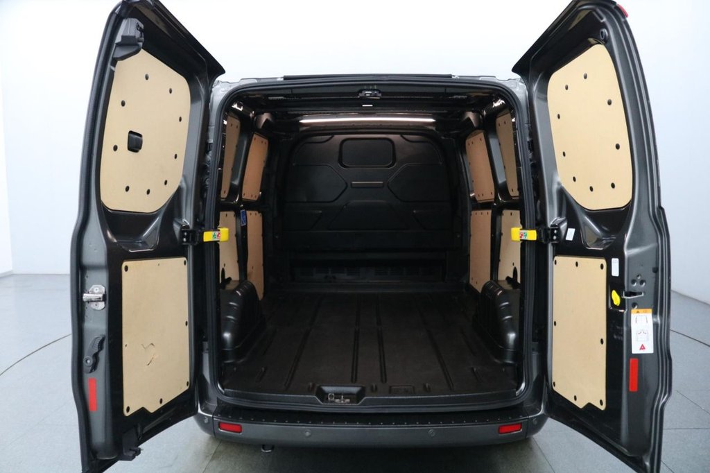 Used Ford Transit Custom 2023 for sale - 77256144: Photo 13