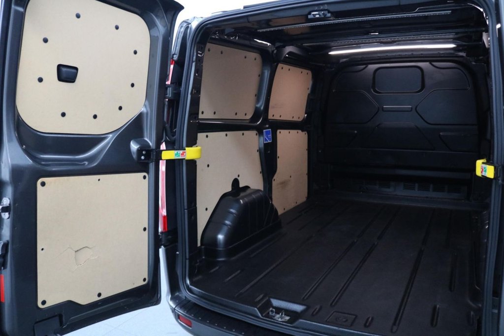 Used Ford Transit Custom 2023 for sale - 77256144: Photo 16