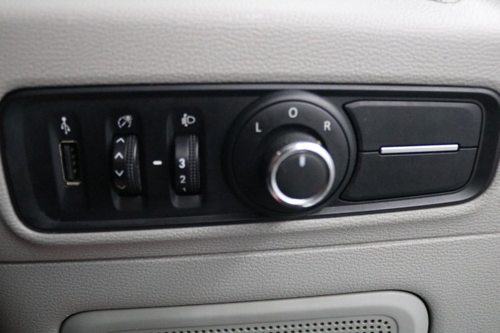 Used Maxus Deliver 9 2022 for sale - 77588227: Photo 46