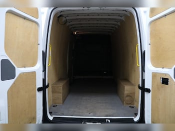 Used Volkswagen Crafter 2023 for sale - 76966191: Photo