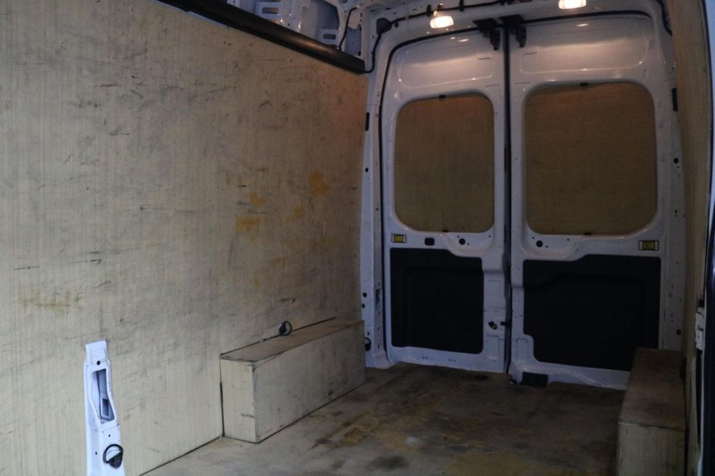 Used Ford Transit 2023 for sale - 77692928: Photo 16