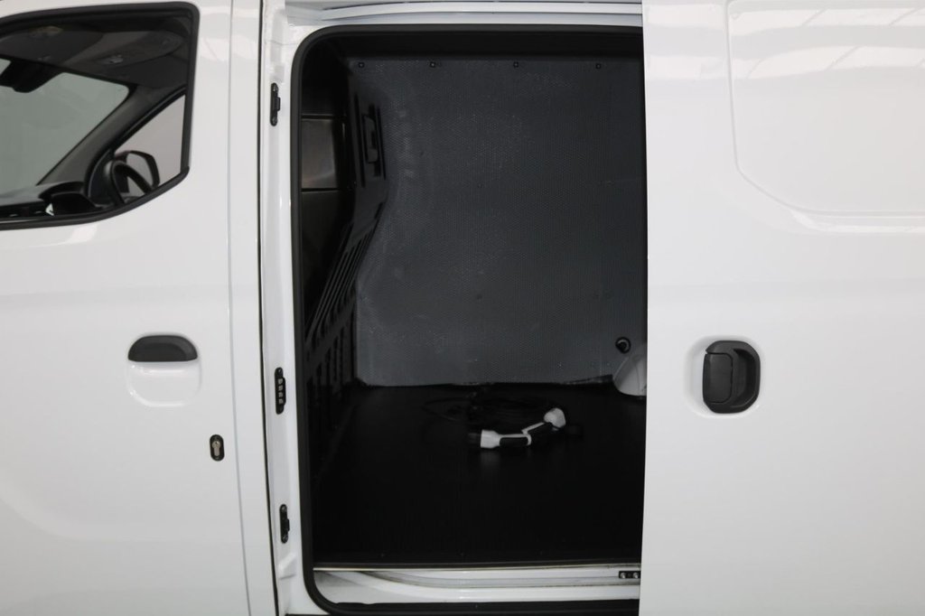 Used Maxus eDeliver 3 2021 for sale - 75498533: Photo 11