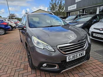 Used Peugeot 2008 2015 for sale - 76376898: Photo