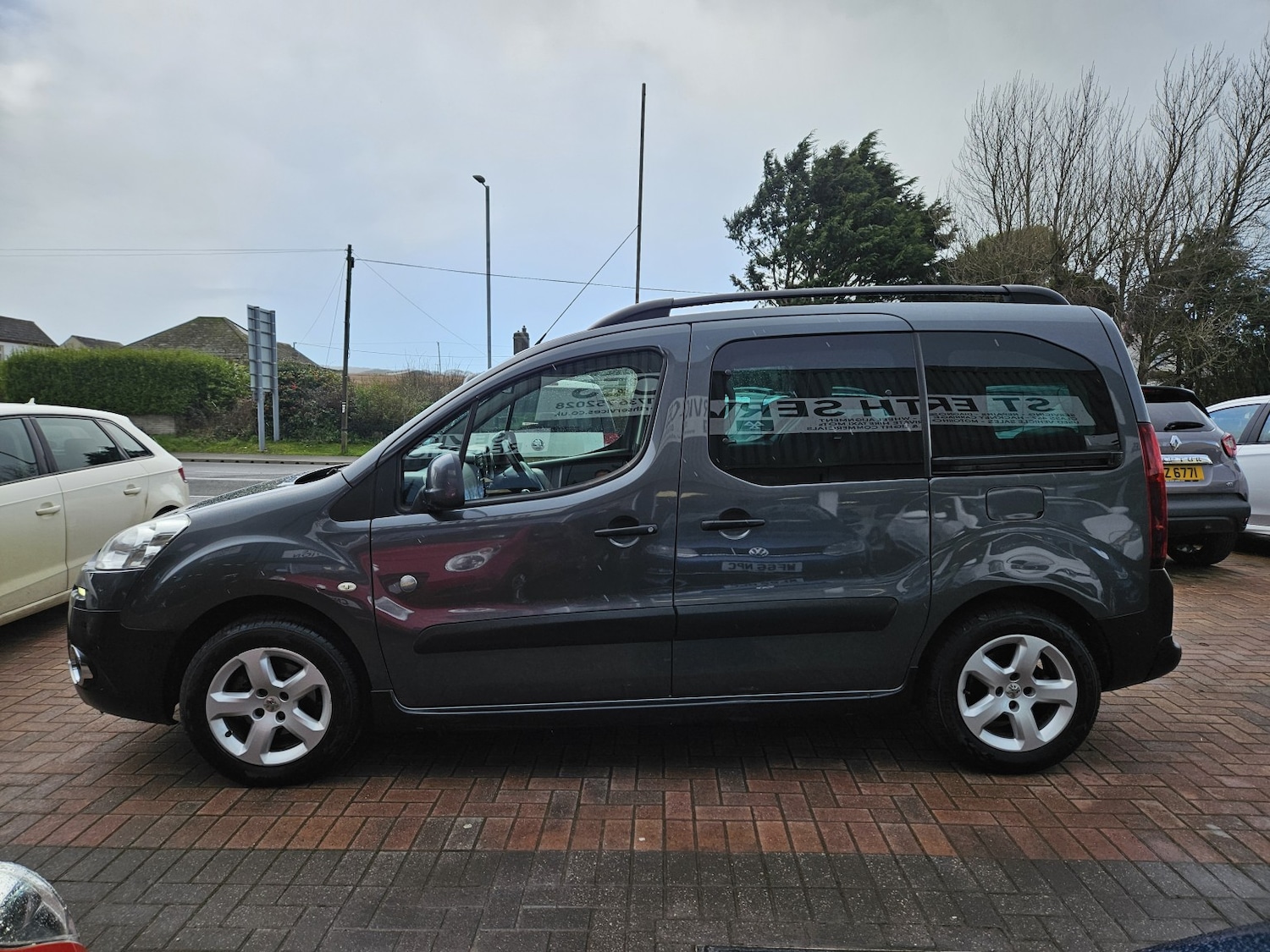 Used Peugeot Partner Tepee 2014 for sale - 77465666: Photo 5