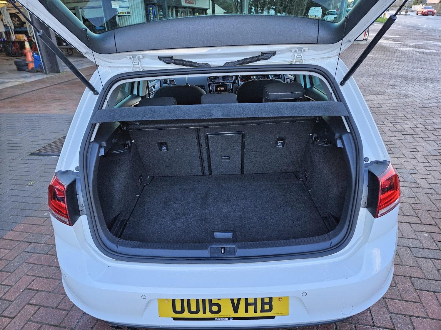 Used Volkswagen Golf 2016 for sale - 77033119: Photo 12