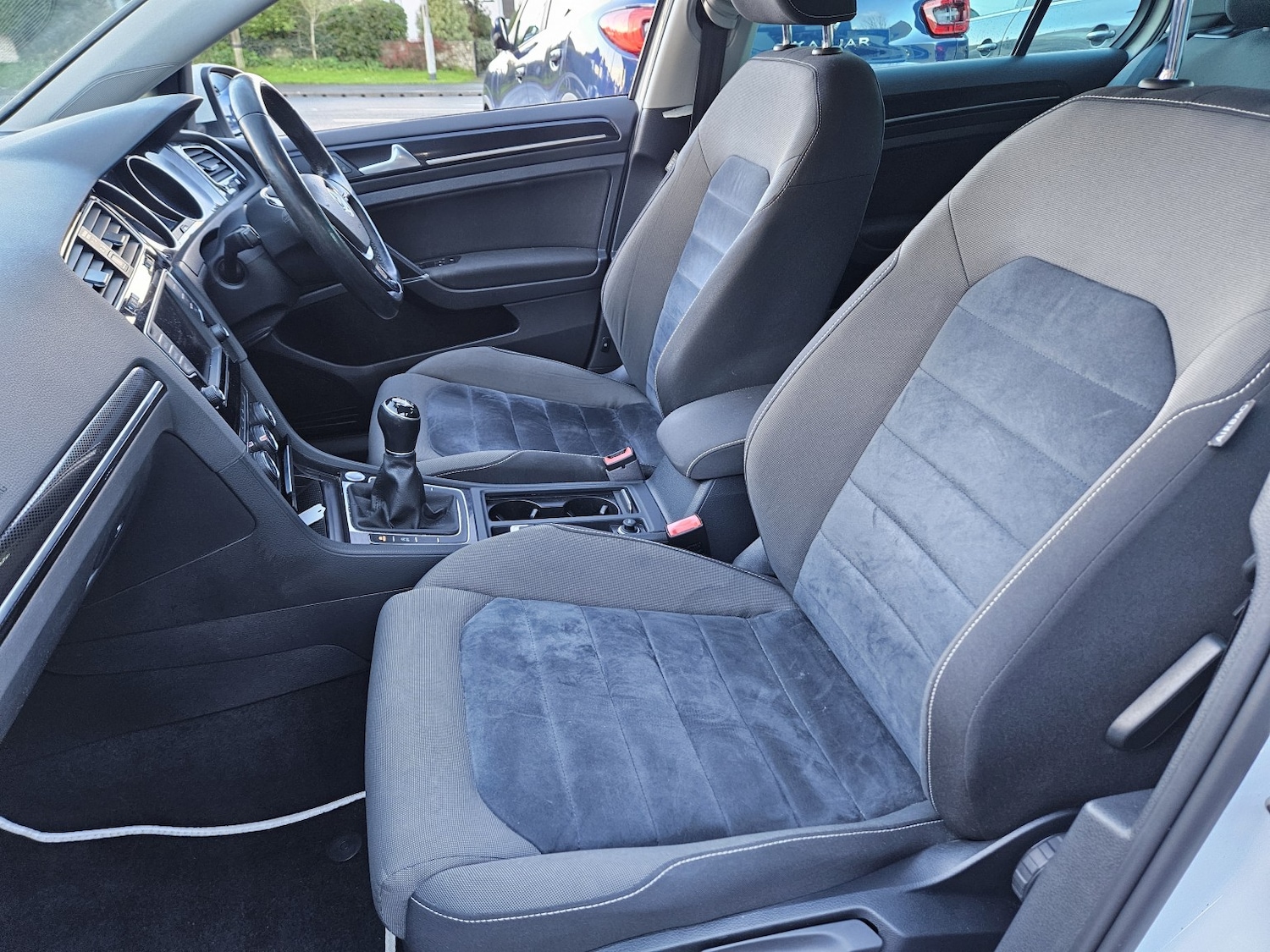 Used Volkswagen Golf 2016 for sale - 77033119: Photo 25