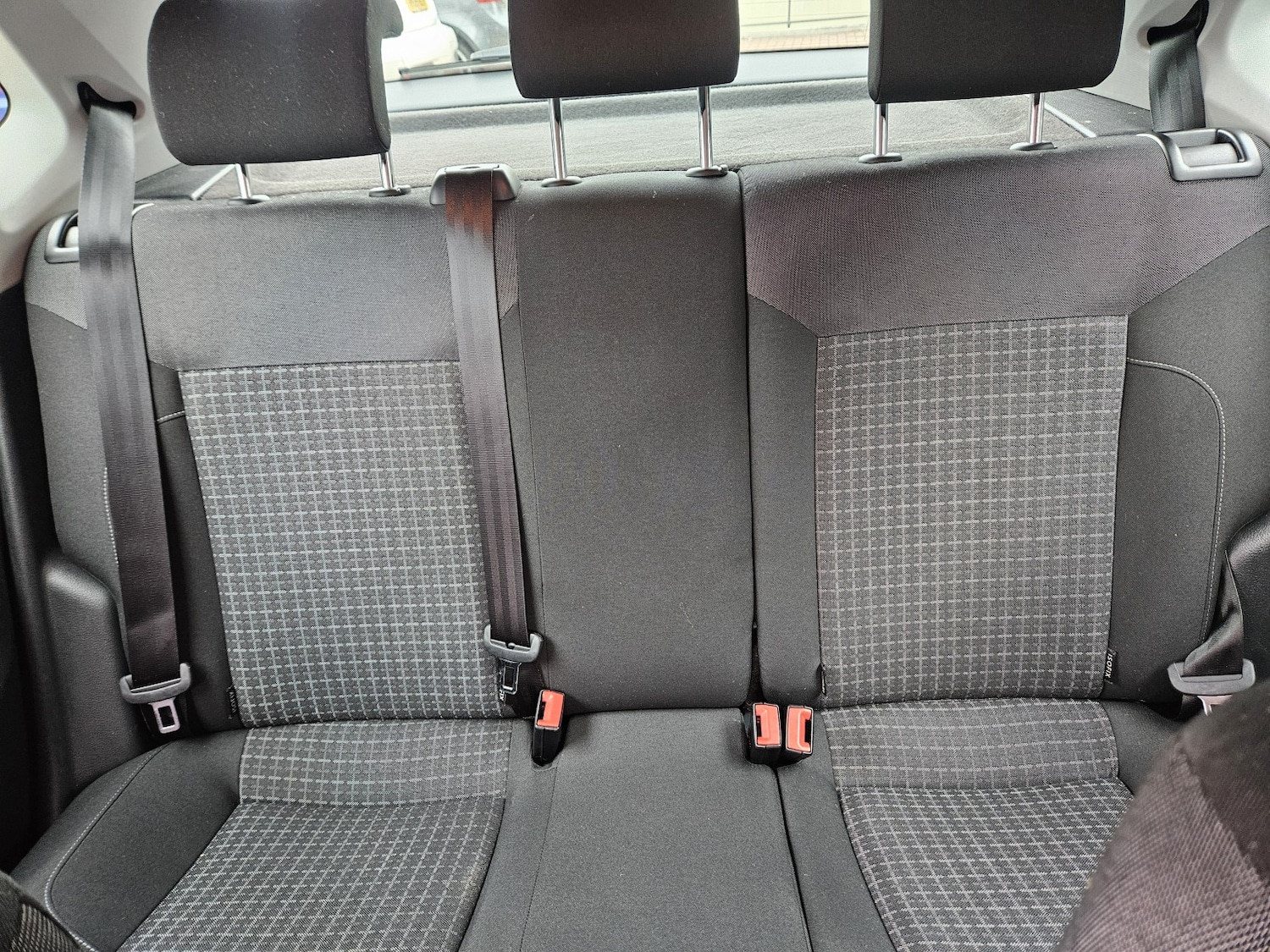 Used Volkswagen Polo 2016 for sale - 76380338: Photo 18