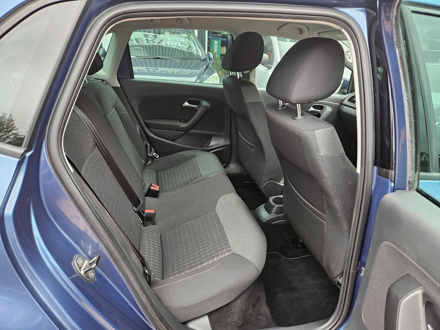 Used Volkswagen Polo 2016 for sale - 76380338: Photo 8