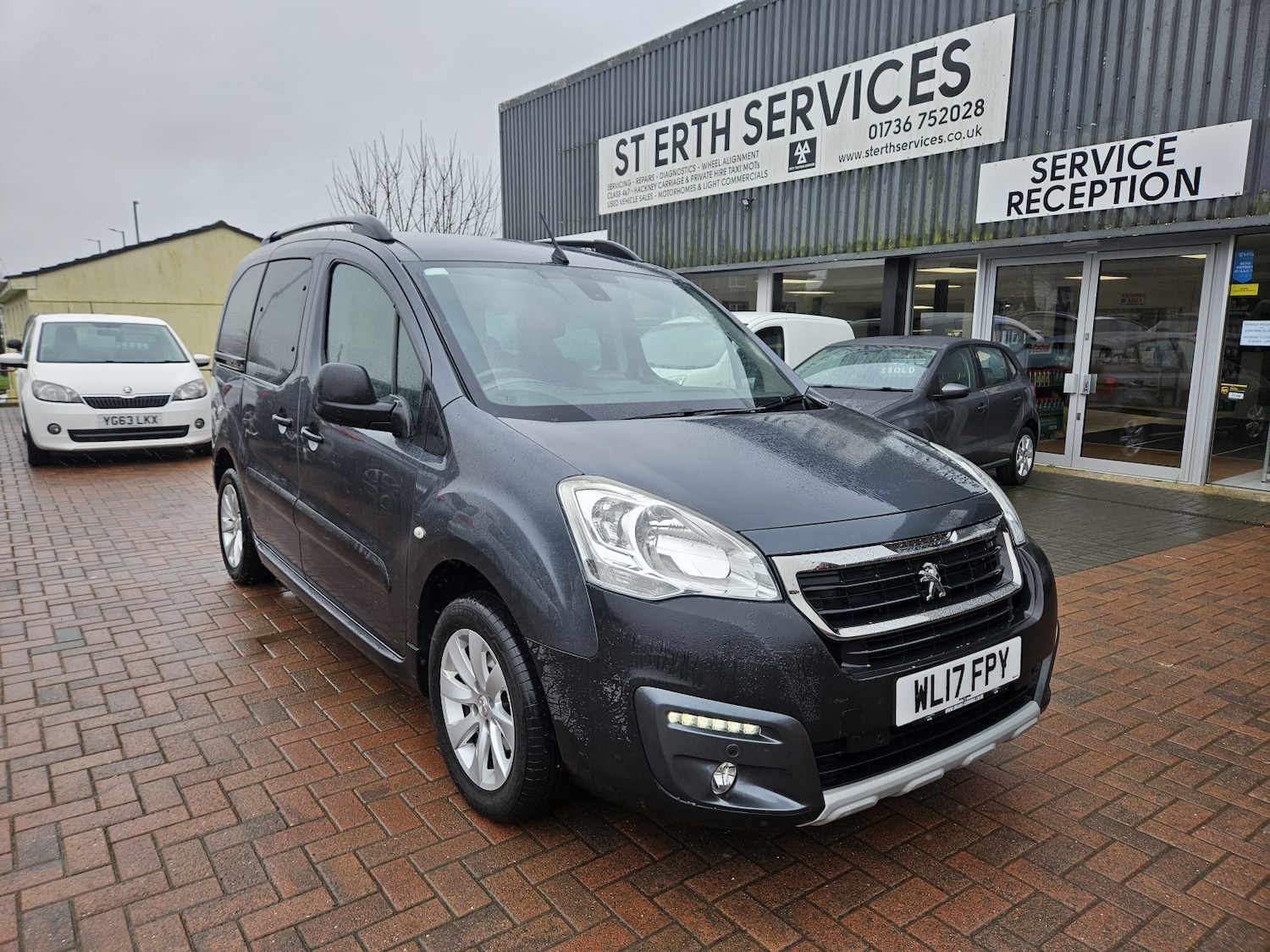 Used Peugeot Partner Tepee 2017 for sale - 77622545: Photo 2