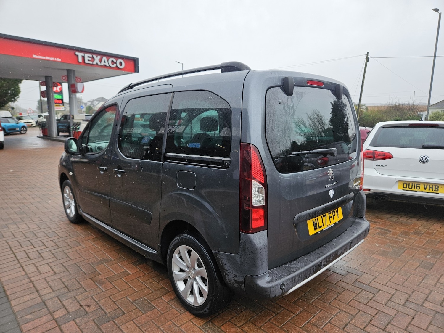 Used Peugeot Partner Tepee 2017 for sale - 77622545: Photo 7