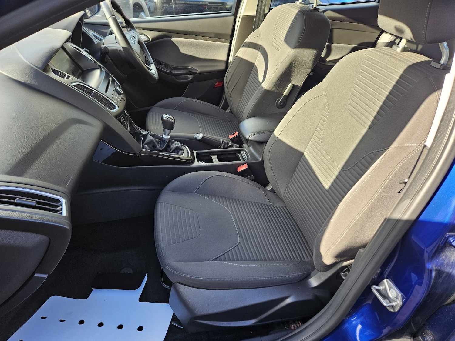 Used Ford Focus 2015 for sale - 76242906: Photo 19