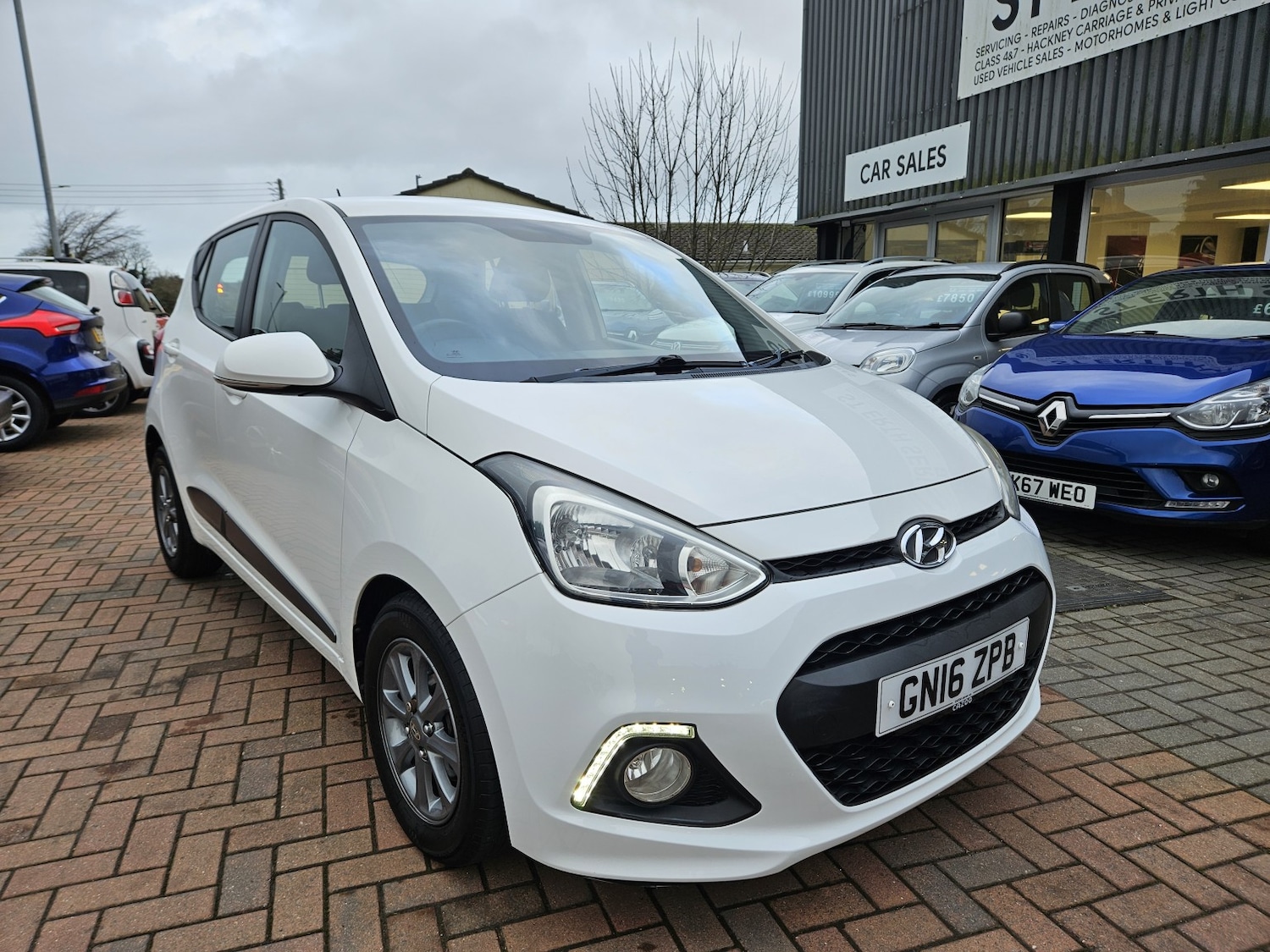 Used Hyundai i10 2016 for sale - 77395128: Photo 3