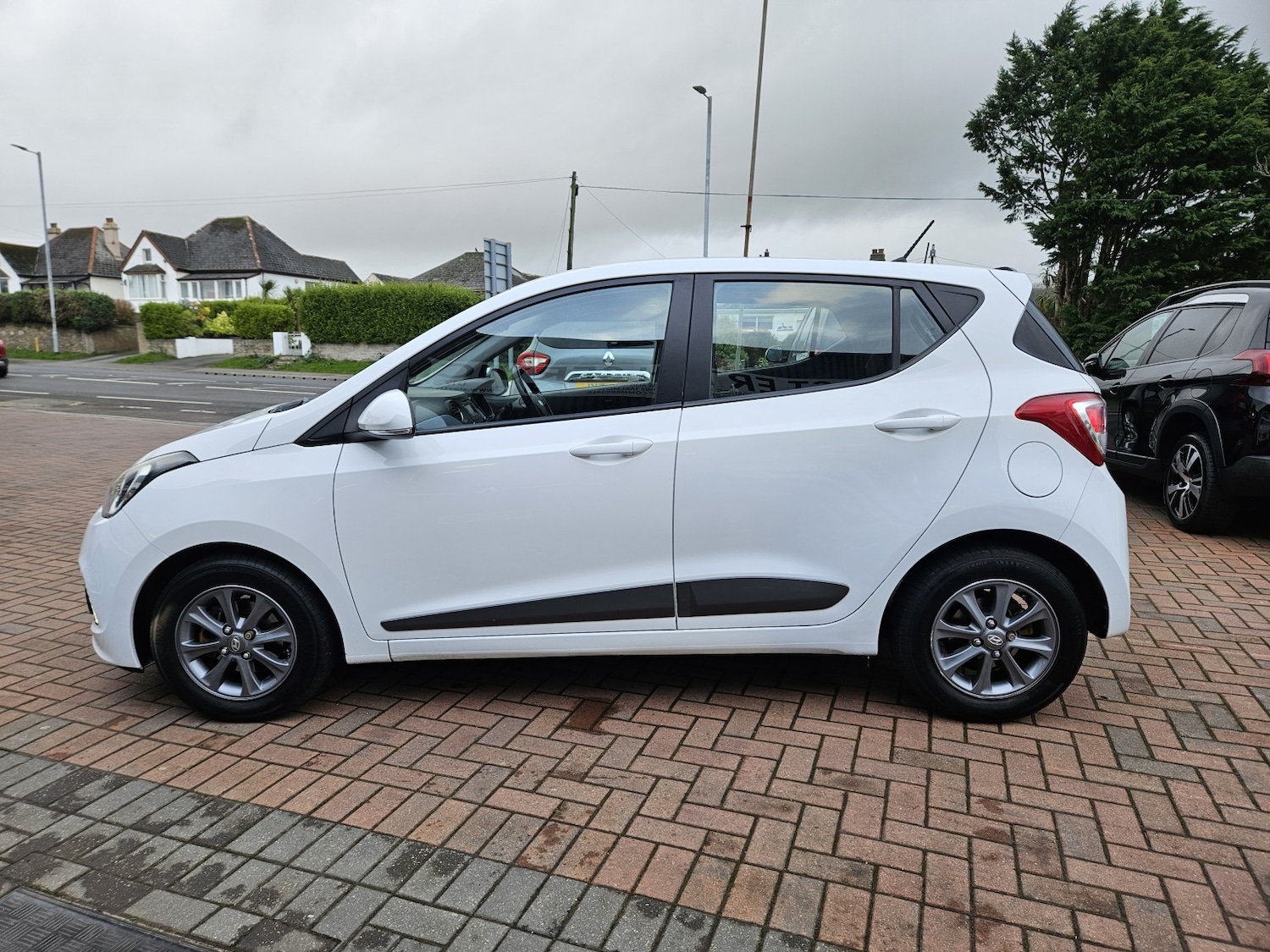 Used Hyundai i10 2016 for sale - 77395128: Photo 7