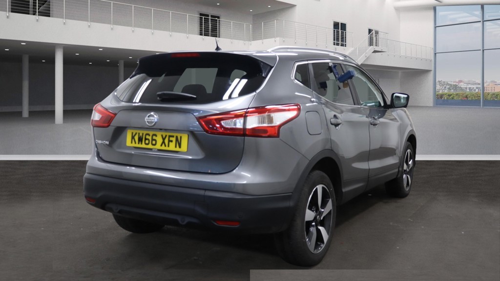 Used Nissan Qashqai 2017 for sale - 77979932: Photo 14