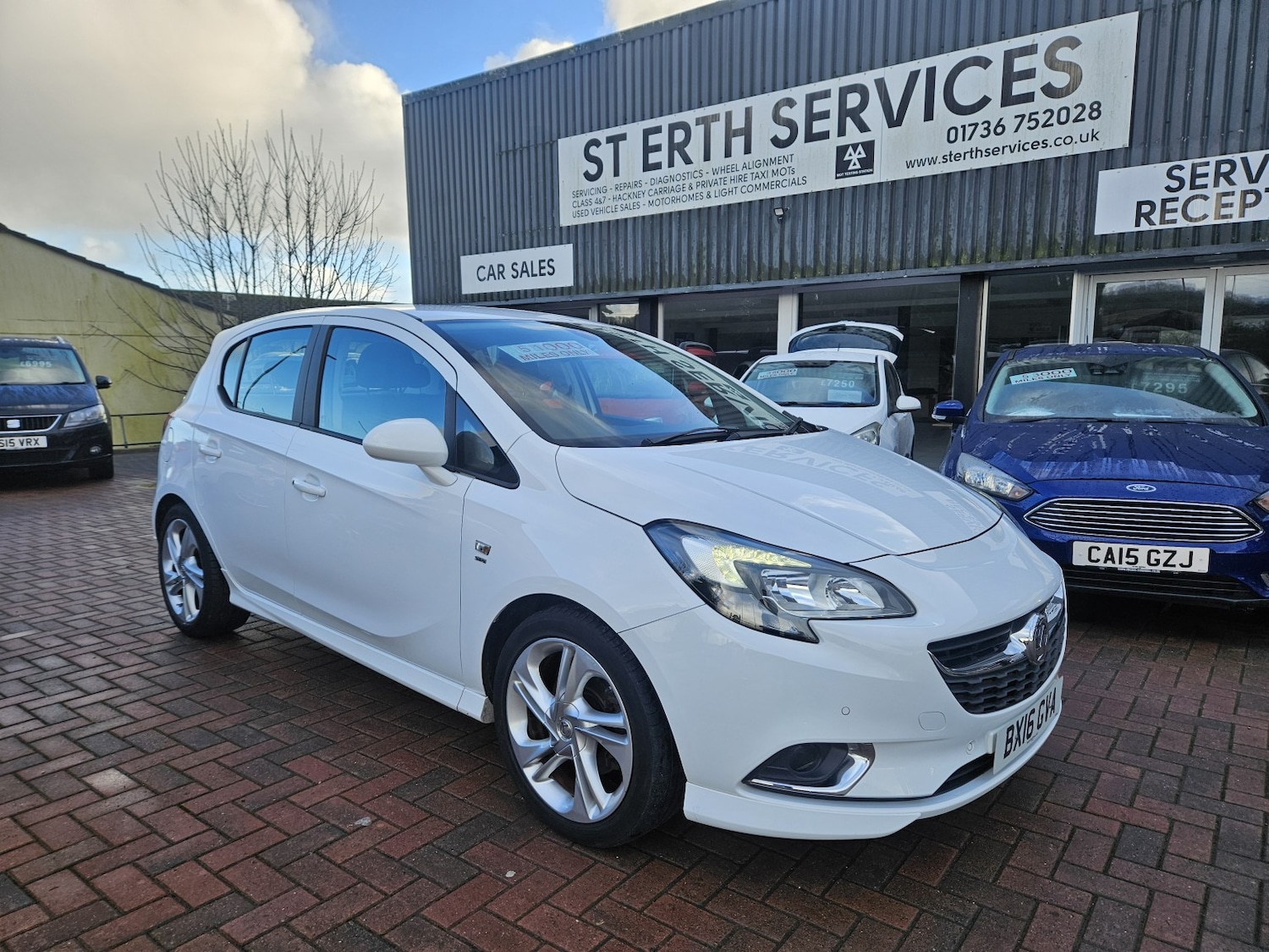 Used Vauxhall Corsa 2016 for sale - 77237134: Photo 2