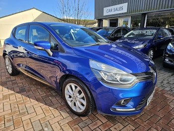 Used Renault Clio 2017 for sale - 76751779: Photo