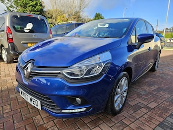 Used Renault Clio 2017 for sale - 76751779: Photo