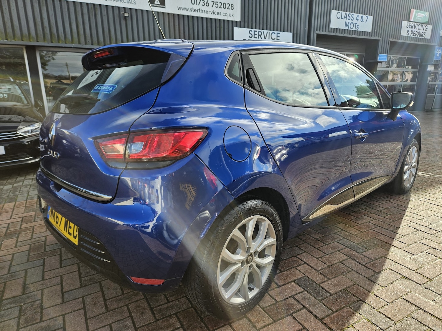 Used Renault Clio 2017 for sale - 76751779: Photo 9