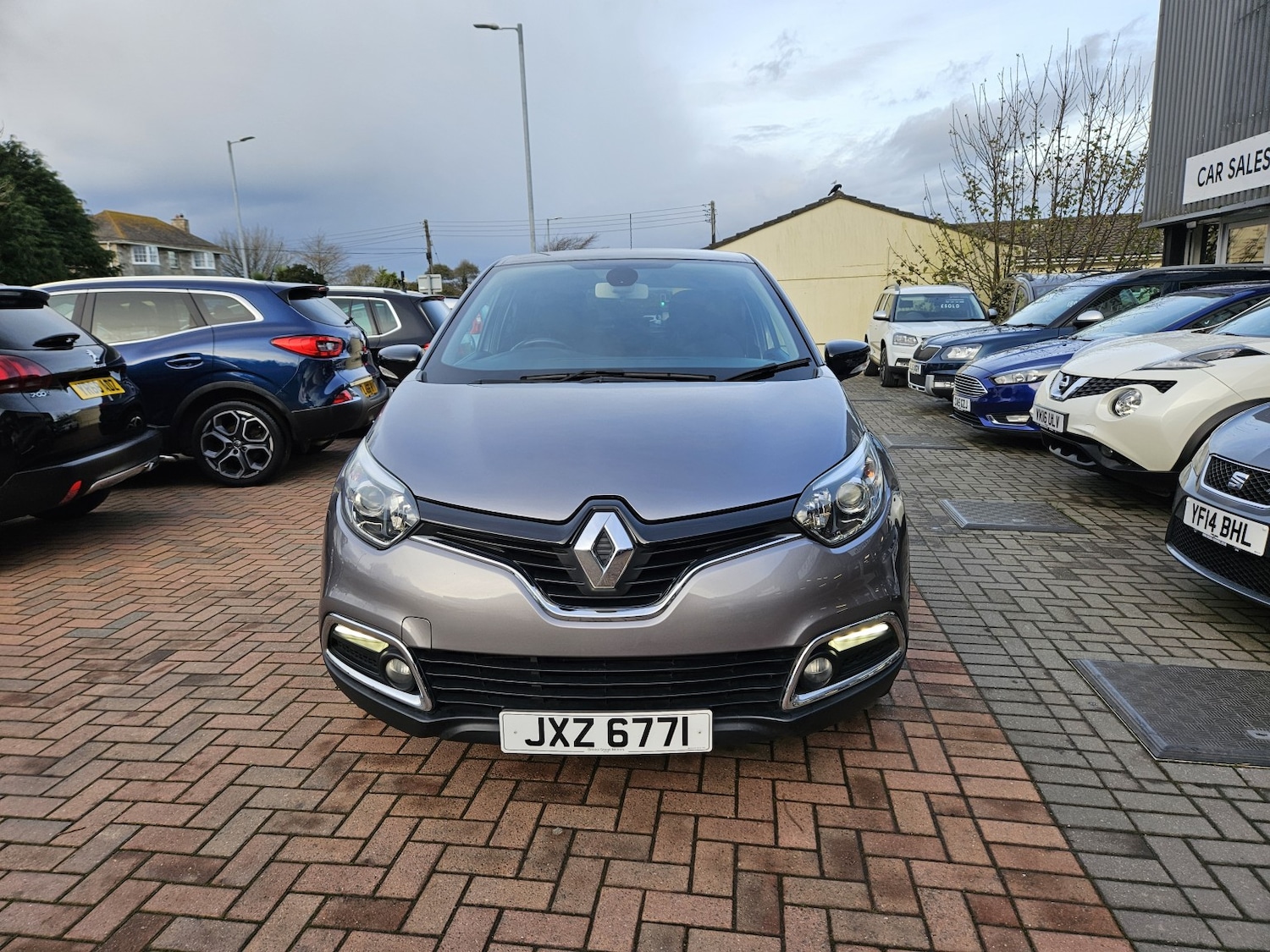 Used Renault Captur 2016 for sale - 76656163: Photo 4