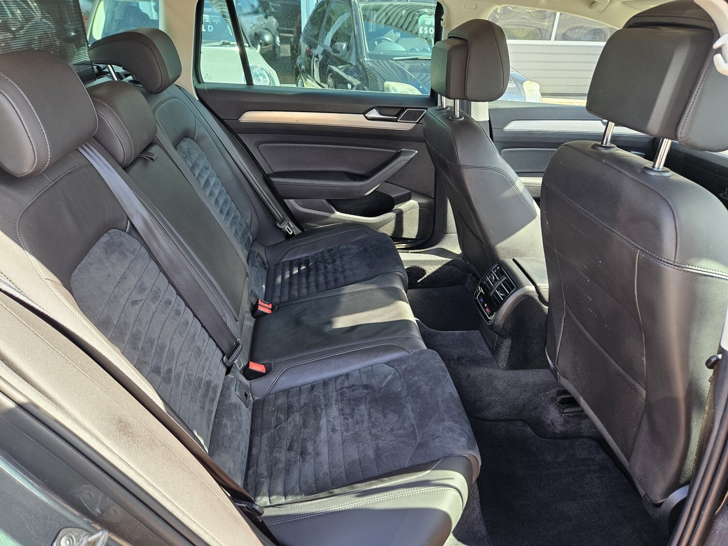 Used Volkswagen Passat 2015 for sale - 78057019: Photo 14