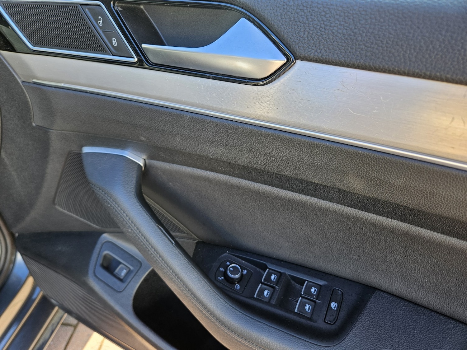 Used Volkswagen Passat 2015 for sale - 78057019: Photo 16