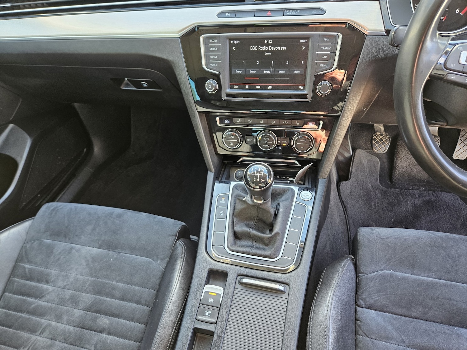 Used Volkswagen Passat 2015 for sale - 78057019: Photo 21