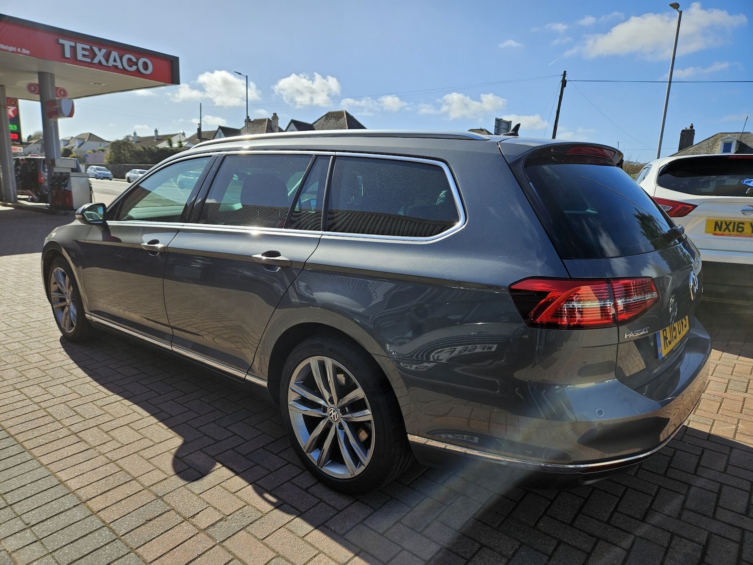 Used Volkswagen Passat 2015 for sale - 78057019: Photo 8