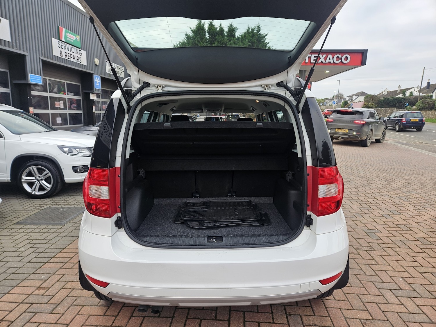 Used Skoda Yeti 2016 for sale - 77052256: Photo 10