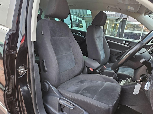Used Volkswagen Tiguan 2015 for sale - 75638307: Photo 14