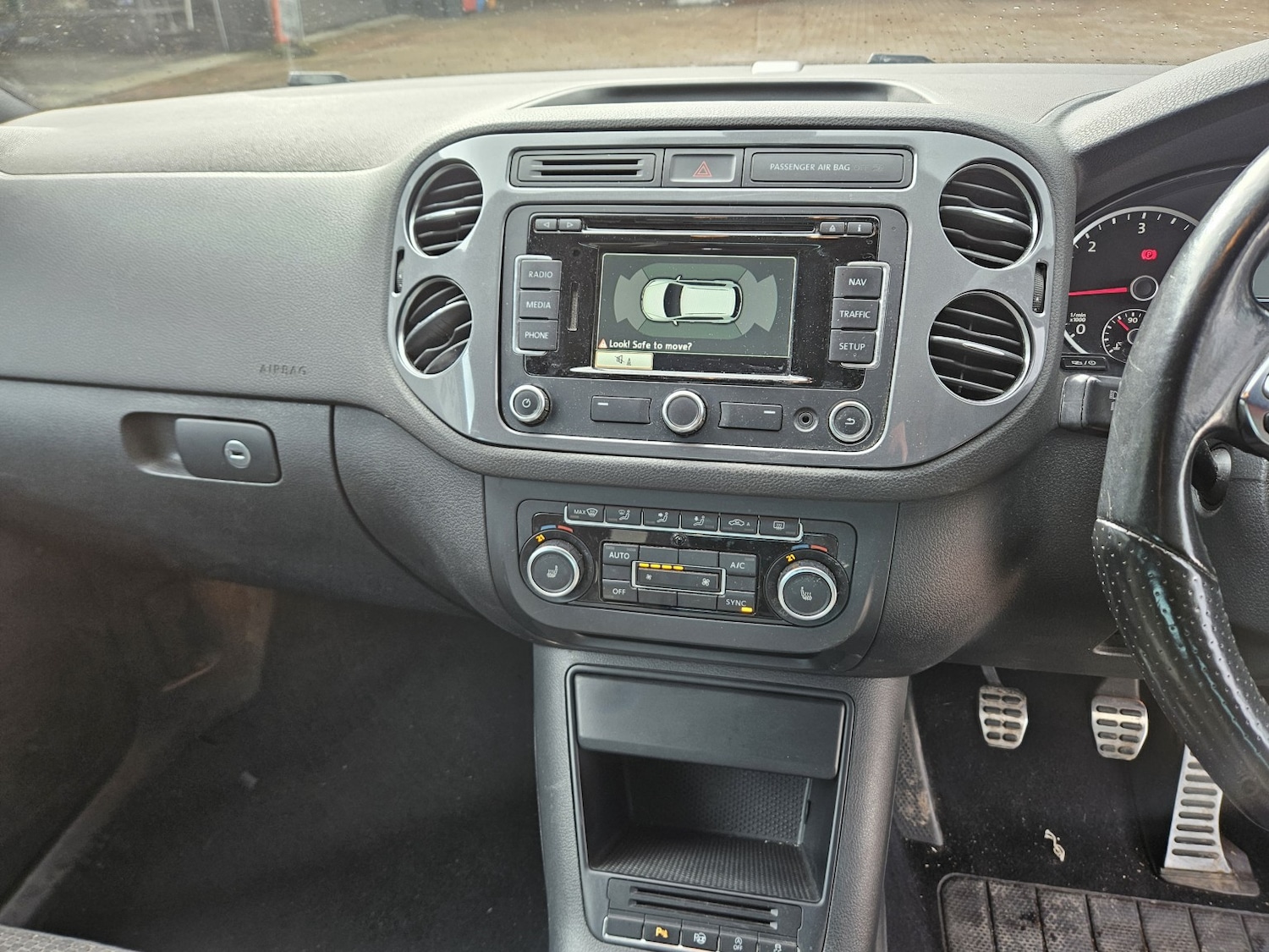 Used Volkswagen Tiguan 2014 for sale - 77572724: Photo 22