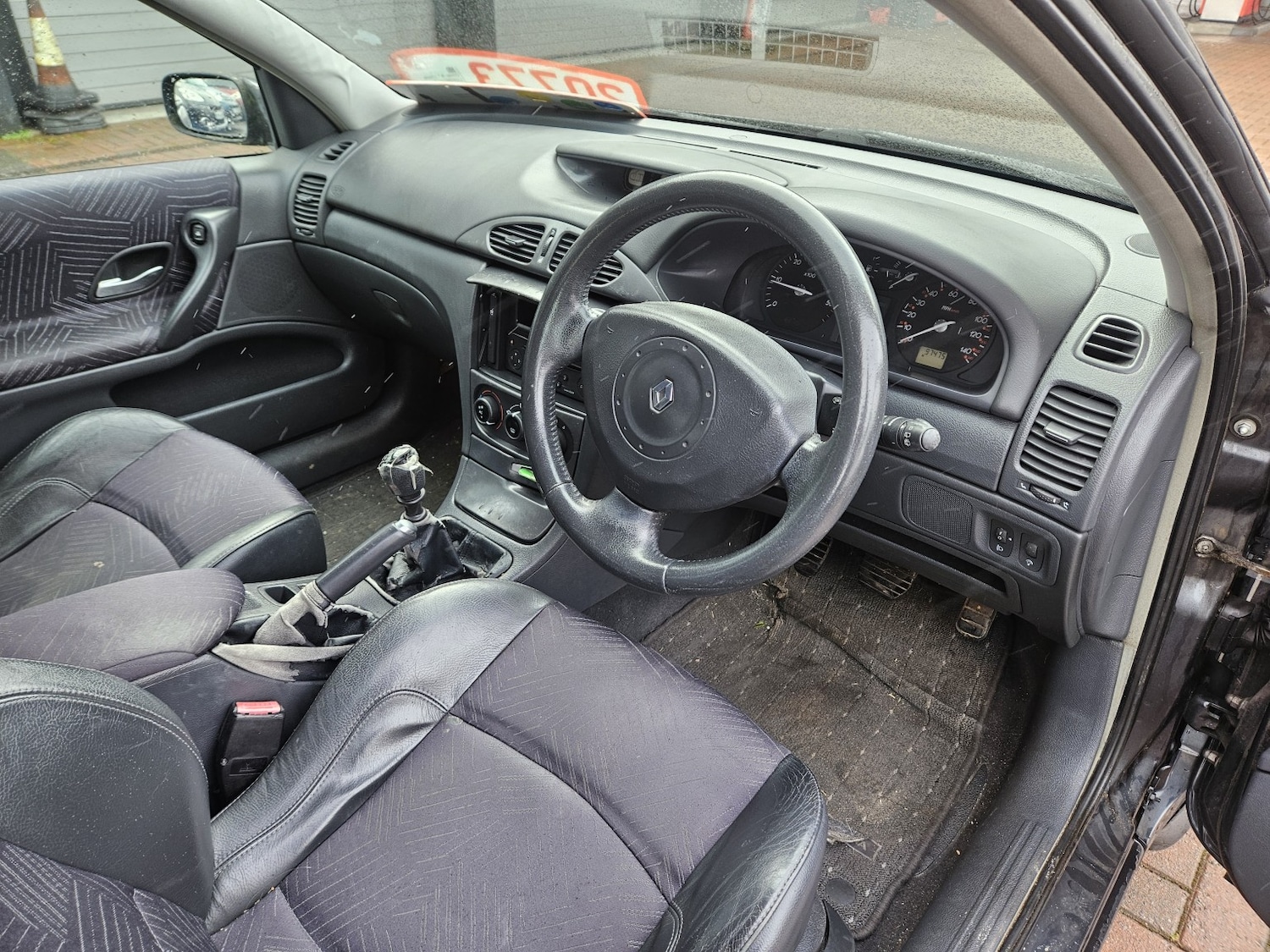 Used Renault Laguna 2003 for sale - 77564200: Photo 10